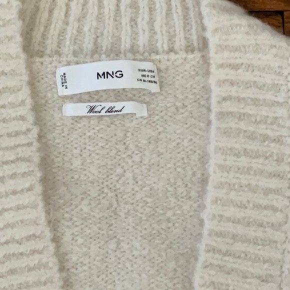 Mango vneck knitted gilet vest - Picture 3 of 6